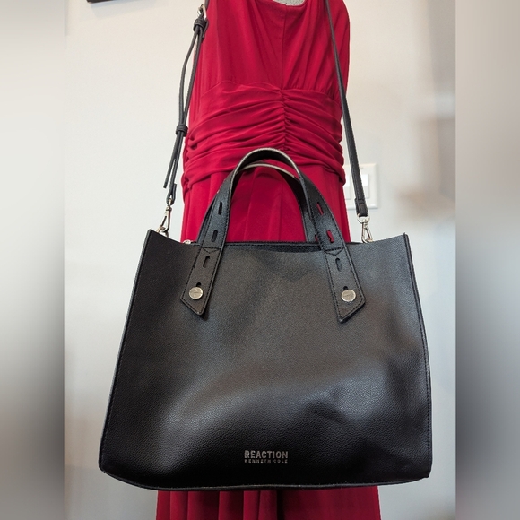 Kenneth Cole Reaction black vegan leather hand bag - Picture 11 of 15